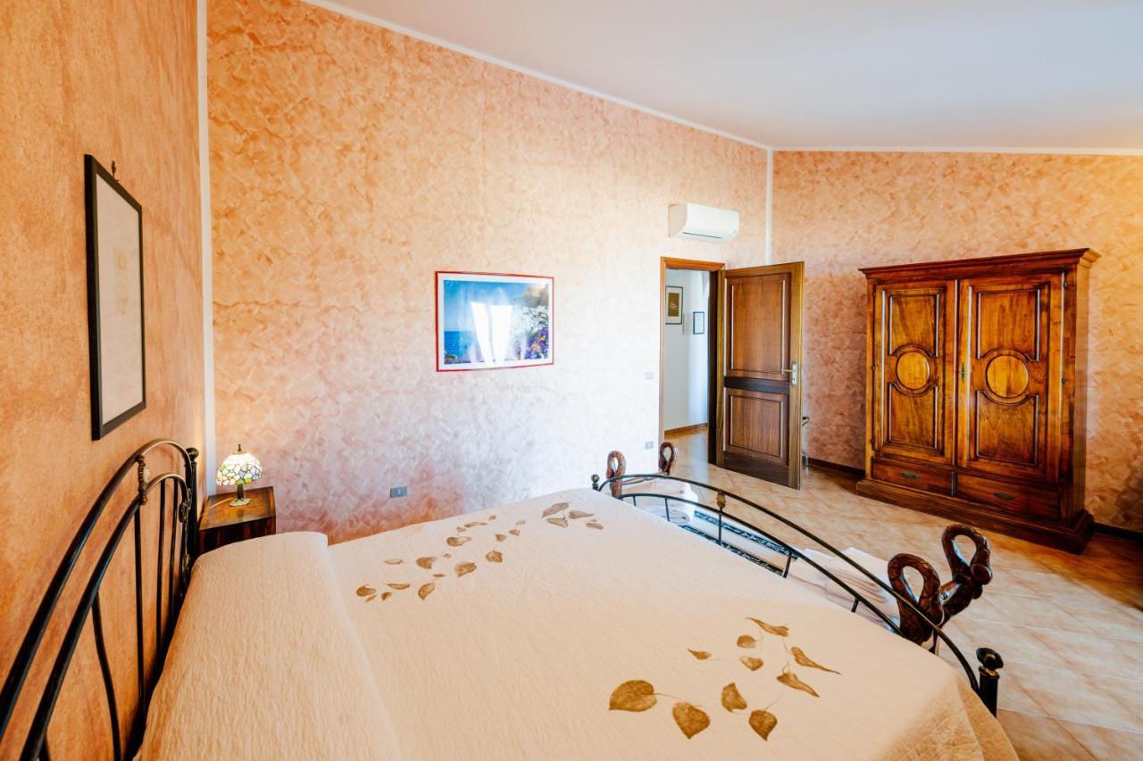 Appartamento Ilaria In Villa Laura Scala Exterior photo